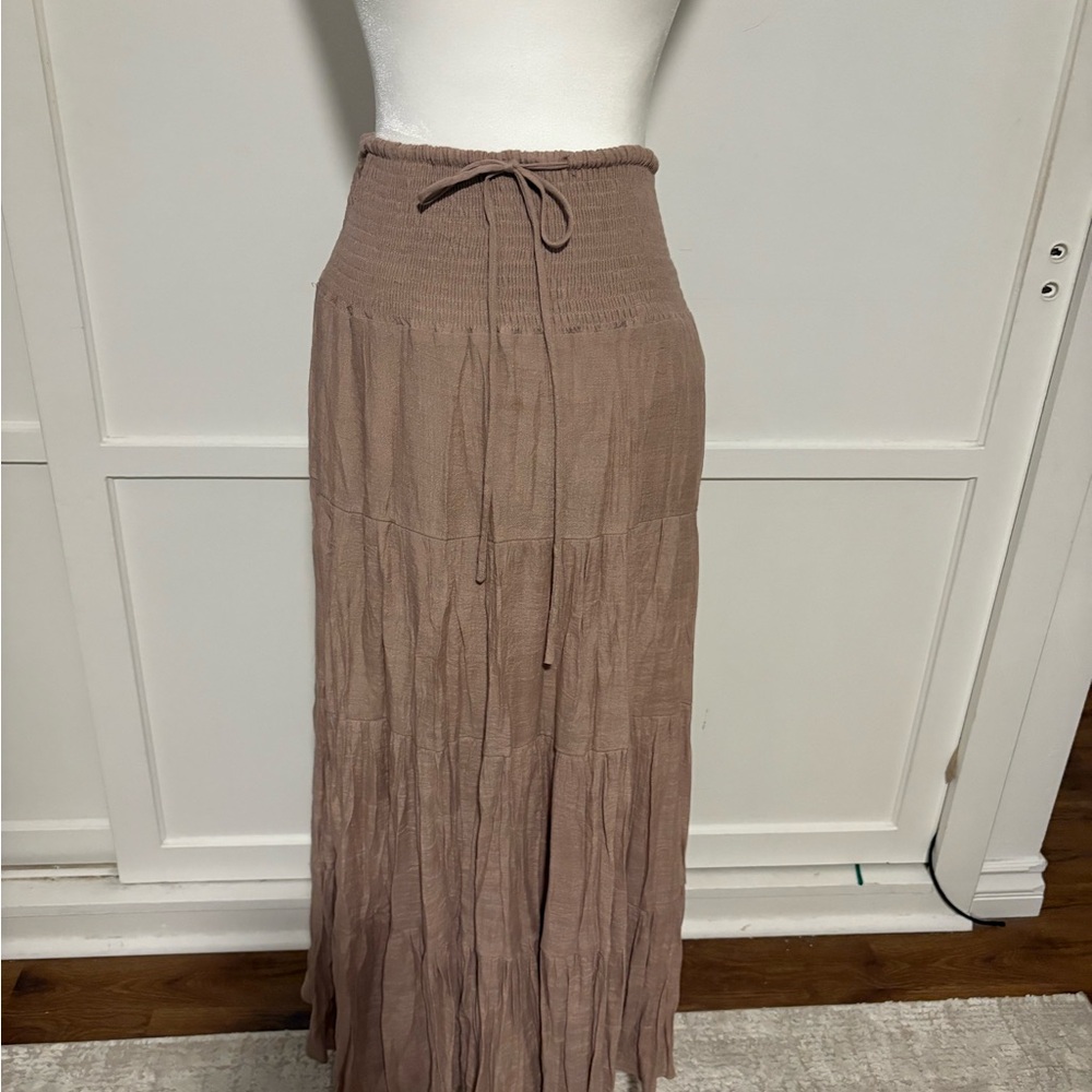 Elegant Tan Maxi Skirt